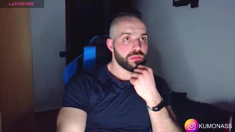 Snapshot of kumonass chatting on March 27, 8:41 pm kumonass online show from March 27, 8:41 pm