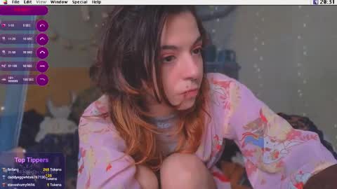Snapshot of kuntboyzworld chatting on March 9, 7:29 pm Krypto hethey online show from March 9, 7:29 pm