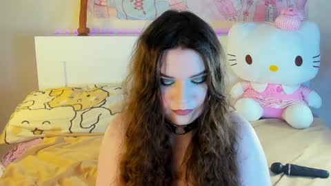 Snapshot of kuraii_ chatting on January 14, 12:11 am Anna online show from January 14, 12:11 am