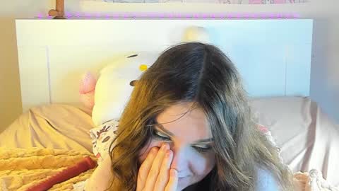 Snapshot of kuraii_ chatting on January 18, 4:37 am Anna online show from January 18, 4:37 am