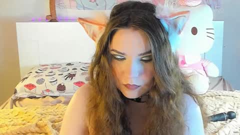 Snapshot of kuraii_ chatting on January 19, 7:04 pm Anna online show from January 19, 7:04 pm