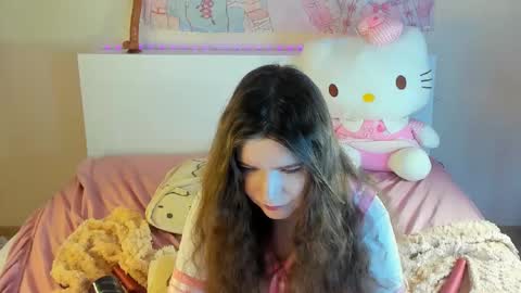 Snapshot of kuraii_ chatting on February 14, 8:31 am Anna online show from February 14, 8:31 am