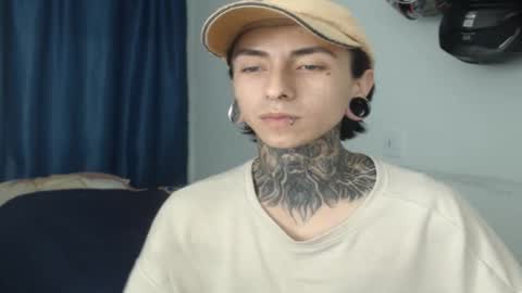 kuregari_xs online show from November 27, 7:21 am