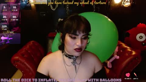 Fetiche Woman online show from December 15, 5:13 am