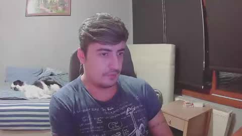 Leo online show from January 19, 4:04 pm