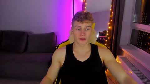 Snapshot of kurt_hanssen chatting on October 20, 8:42 pm kurt_hanssen online show from October 20, 8:42 pm