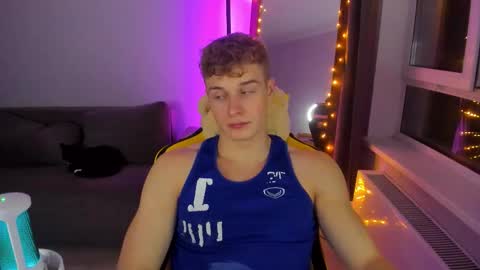 Snapshot of kurt_hanssen chatting on October 24, 8:16 pm kurt_hanssen online show from October 24, 8:16 pm