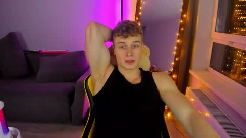 Snapshot of kurt_hanssen chatting on December 2, 4:35 pm kurt_hanssen online show from December 2, 4:35 pm