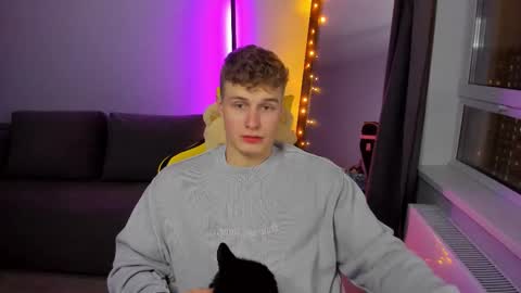 kurt_hanssen online show from February 27, 5:24 pm