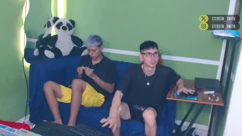 kurtwillms online show from February 1, 12:15 pm