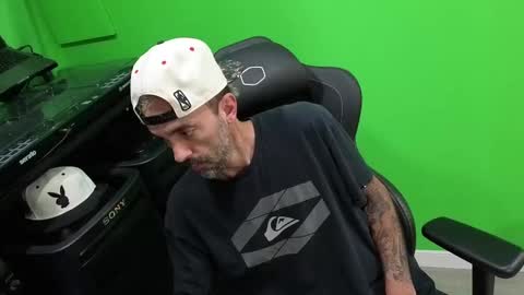 kuruptxxx online show from October 8, 6:38 pm