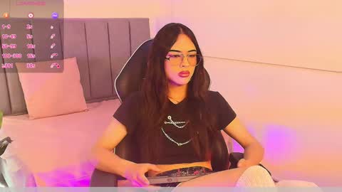 kvas_tay1 online show from March 22, 11:46 am