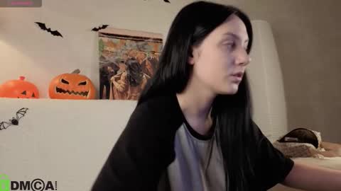 Kvetachka Thu-Sun 0900am-1500pmGTM2 online show from October 28, 1:31 am