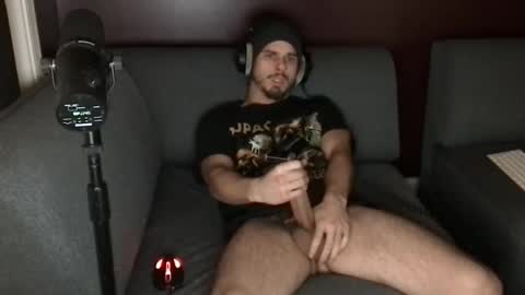 kxng222 online show from January 14, 5:35 am