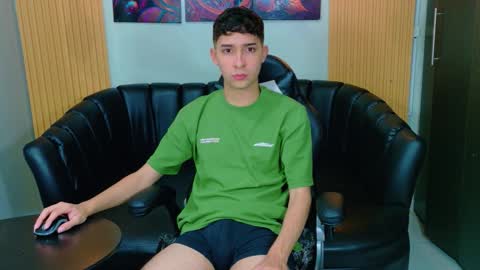 Snapshot of kygo_williams chatting on November 19, 2:50 pm Kygo online show from November 19, 2:50 pm