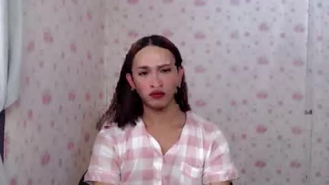 Snapshot of kylaxx22 chatting on March 28, 6:57 am kylaxx22 online show from March 28, 6:57 am