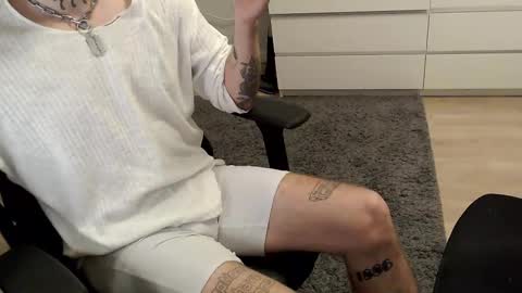 Kyle online show from October 13, 7:41 am