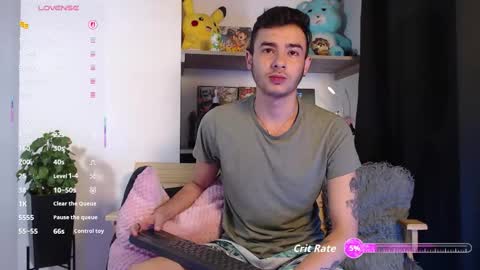 Snapshot of kyle_bratz chatting on October 13, 6:41 pm kyle online show from October 13, 6:41 pm