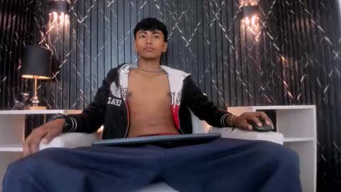 Kyle Dimons online show from February 18, 11:17 am