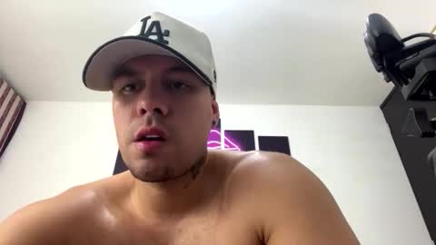 Kyle Wilson   Follow me online show from January 11, 9:25 am