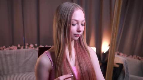 Snapshot of kyleepassley chatting on March 7, 5:37 am kyleepassley online show from March 7, 5:37 am