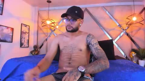 Snapshot of kylejoss30 chatting on March 21, 2:05 am ---kylee--- online show from March 21, 2:05 am