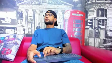 Snapshot of kylejoss30 chatting on March 22, 9:40 pm ---kylee--- online show from March 22, 9:40 pm