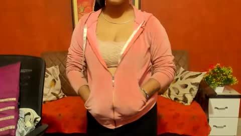 Snapshot of kylerquin chatting on December 3, 7:16 am kyler online show from December 3, 7:16 am