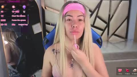 Snapshot of kylia_a chatting on July 22, 1:03 pm Kilya online show from July 22, 1:03 pm