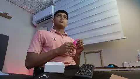 Snapshot of kyliam_big chatting on June 28, 7:31 pm Kyliam online show from June 28, 7:31 pm