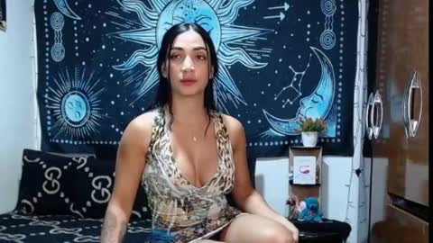 kylie online show from October 2, 9:00 pm