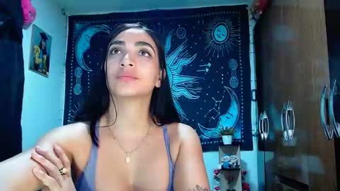 kylie online show from February 3, 2:53 am