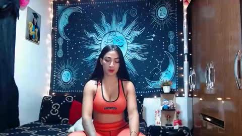 kylie online show from February 4, 10:26 pm