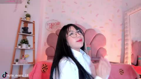 Kylie online show from March 2, 7:15 am