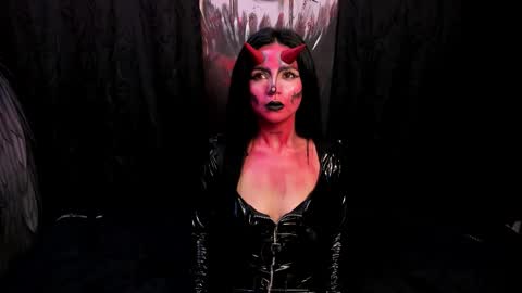 submissive demon Please help me to reach 500 thumbs up online show from October 17, 10:34 pm
