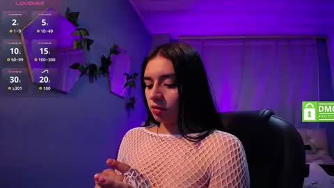 Snapshot of kylie_golden chatting on September 29, 12:32 pm Kylie Myers online show from September 29, 12:32 pm
