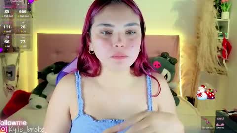 k ylie online show from December 1, 9:20 pm