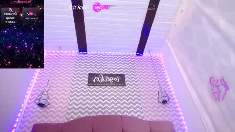 kylie_ls online show from December 5, 3:59 am