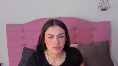 kylie_ls online show from October 18, 2:03 am