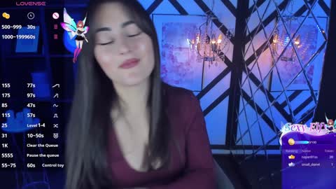 Kylie online show from December 21, 4:46 pm