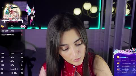 Kylie online show from December 29, 12:01 pm
