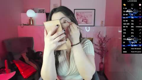 Kylie online show from October 17, 5:43 am