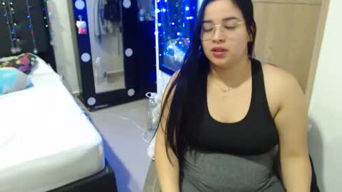 Instagram Kylie switch  followme  buy lovense here online show from January 12, 12:18 am