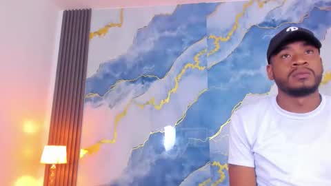 Kaylie And Jhony online show from February 13, 7:32 pm