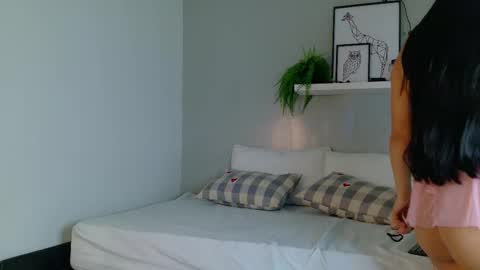 Snapshot of kylieangel__ chatting on March 9, 1:15 pm KYLIE online show from March 9, 1:15 pm