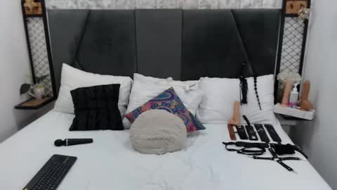 Melissa online show from January 25, 6:01 am