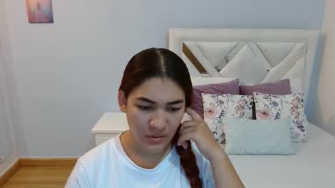 Melissa online show from May 28, 11:18 am