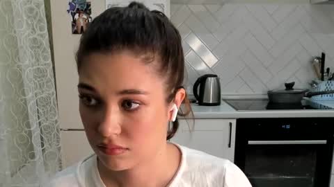 Din online show from November 24, 9:14 pm