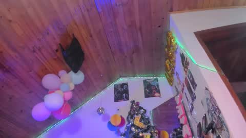   online show from December 19, 11:12 pm