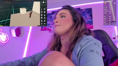 Snapshot of kylievictoria_ chatting on December 5, 7:38 am Kylie online show from December 5, 7:38 am